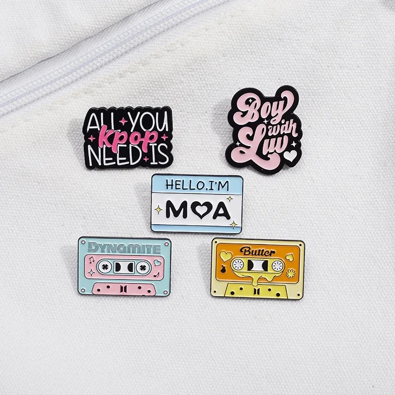 K-Pop Retro Music Tape Enamel Pin Brooch — Lapel Badge & Backpack Accessory for Music Lovers & K-Pop Fans