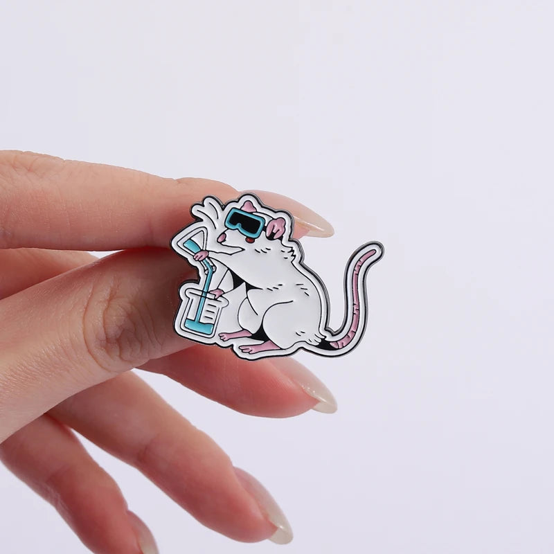 Lab Rat Chemistry Scientist Enamel Pin — Cartoon Animal Lab Mouse Brooch Lapel Badge Gift for Scientists & Science Lovers